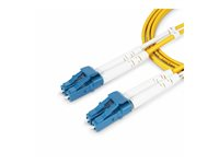 StarTech.com 6m (19.7ft) LC to LC (UPC) OS2 Single Mode Duplex Fiber Optic Cable, 9/125µm, Laser Optimized, 10G, Bend Insensitive, Low Insertion Loss - LSZH Fiber Patch Cord (SMDOS2LCLC6M) - Patch-kabel - LC/UPC enkelläge (hane) till LC/UPC enkelläge (hane) - 6 m - 6 m - 2 mm - fiberoptisk - duplex - 9 / 125 mikrometer - OS1/OS2 - halogenfri, passiv - gul SMDOS2LCLC6M